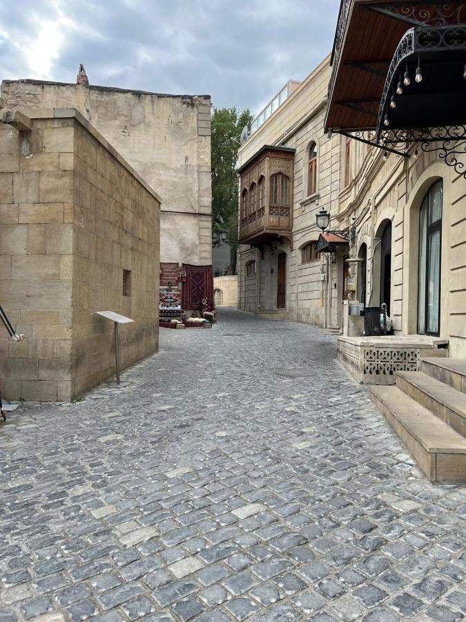 Hellobaku Apartment In Old City Bagian luar foto