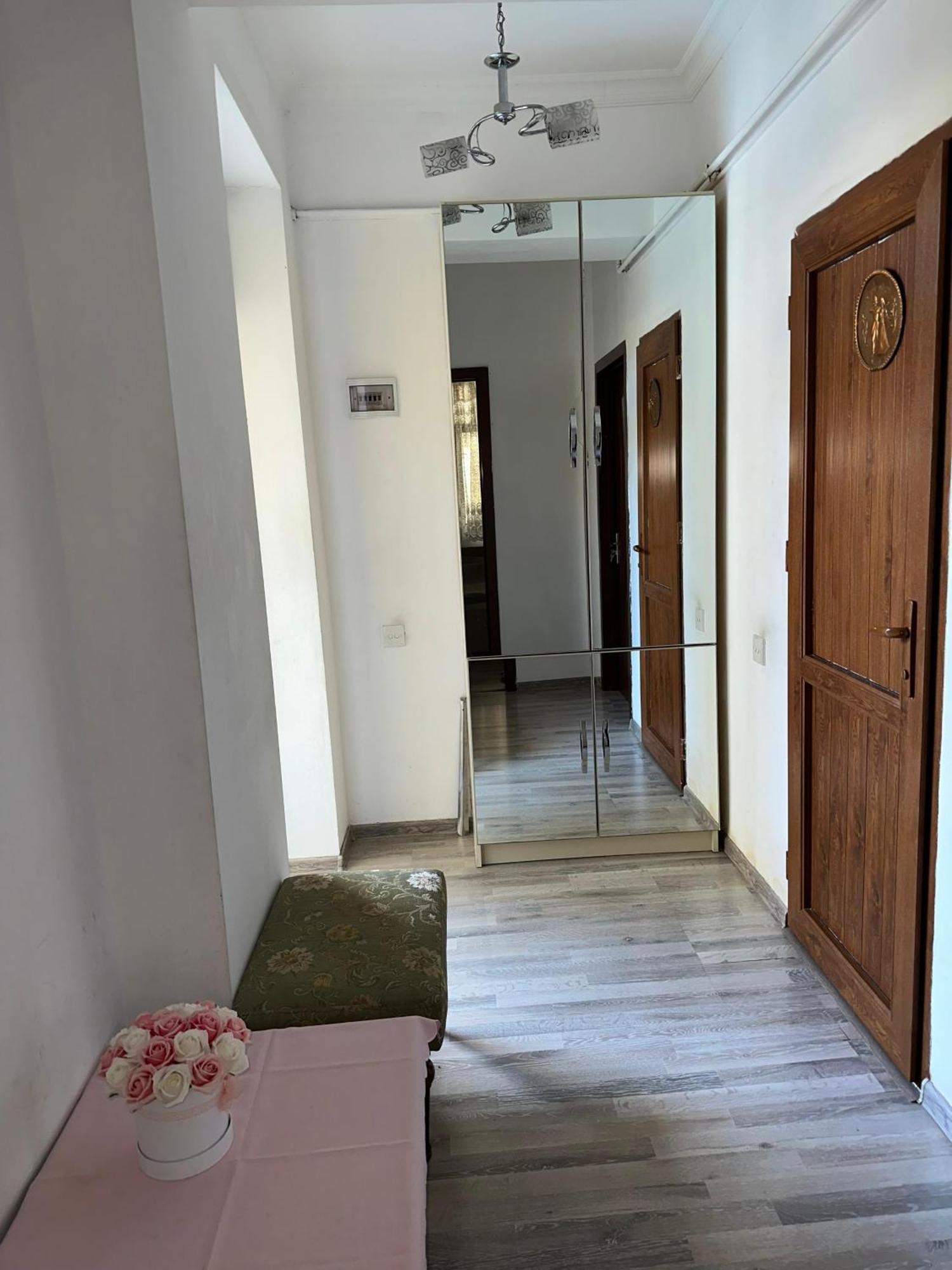 Hellobaku Apartment In Old City Bagian luar foto